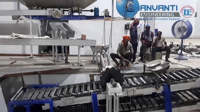 At Dhanvanti Engineering Pvt. Ltd., we design and deliver turnkey aluminium alloy plants in Kuwait that are tailored to the specific needs of aluminium manufacturers, recyclers, and foundries. Our integrated solutions combine high-efficiency melting furnaces, alloying systems, holding furnaces, ingot casting machines, casting conveyors, pollution control systems, and allied plant machinery into a fully integrated and automated production line.